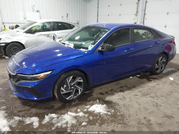 KMHLM4DG3SU072818 2025 HYUNDAI ELANTRA - Image 2