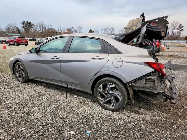 KMHLM4DG3SU862703 2025 HYUNDAI ELANTRA - Image 2