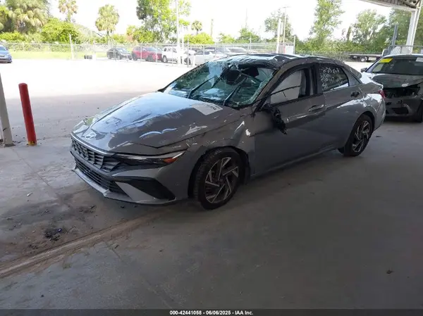 KMHLM4DG3SU866654 2025 HYUNDAI ELANTRA - Image 2