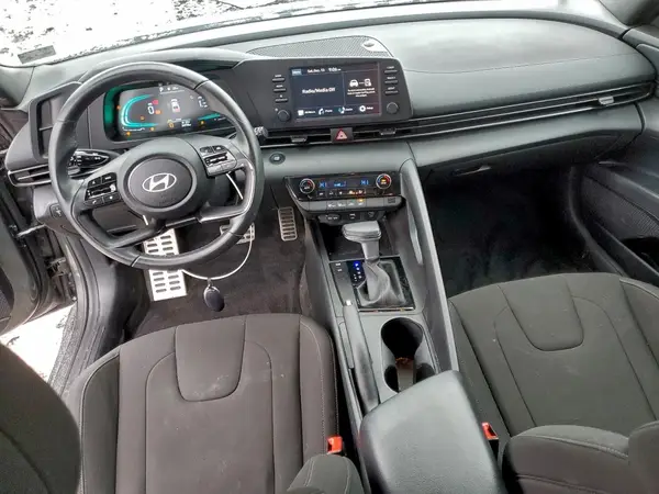 KMHLM4DG3SU871742 2025 HYUNDAI ELANTRA - Image 8