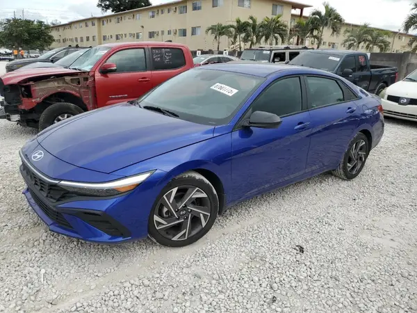 KMHLM4DG3SU872857 2025 HYUNDAI ELANTRA - Image 1
