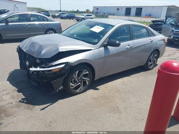 KMHLM4DG3SU881803 2025 HYUNDAI ELANTRA - Image 2