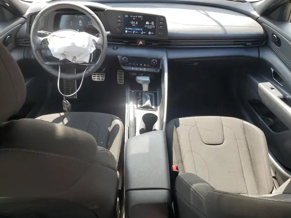 KMHLM4DG3SU883325 2025 HYUNDAI ELANTRA - Image 8