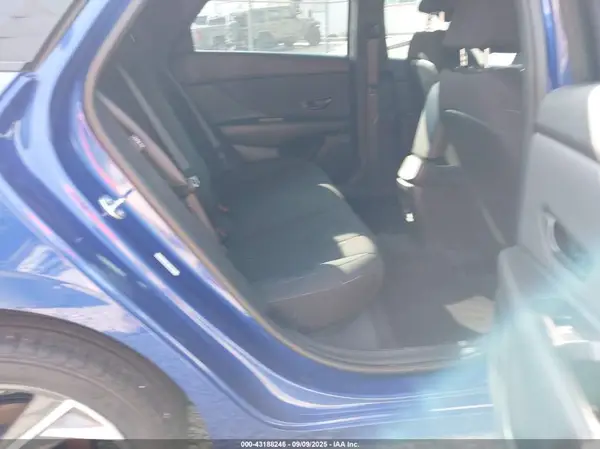 KMHLM4DG3SU890033 2025 HYUNDAI ELANTRA - Image 8
