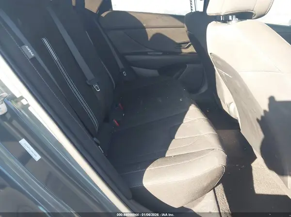 KMHLM4DG3SU891537 2025 HYUNDAI ELANTRA - Image 8