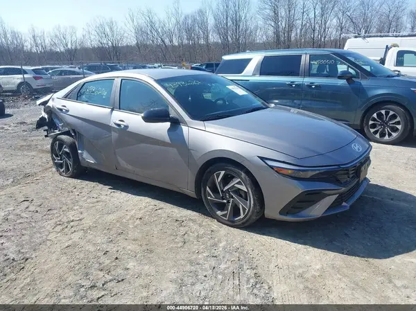 KMHLM4DG3SU899816 2025 HYUNDAI ELANTRA - Image 1