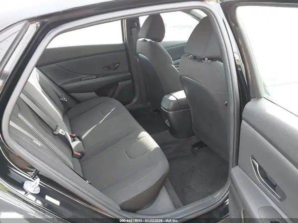 KMHLM4DG3SU902648 2025 HYUNDAI ELANTRA - Image 8