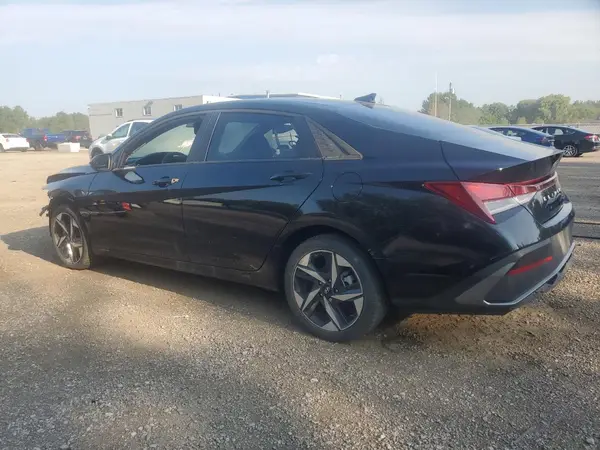 KMHLM4DG3SU903685 2025 HYUNDAI ELANTRA - Image 2