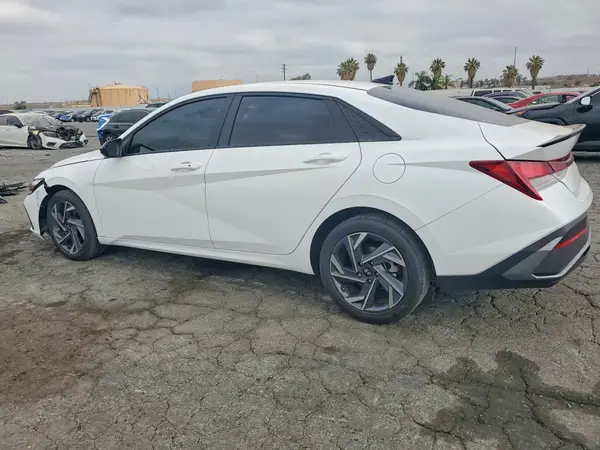 KMHLM4DG3SU907123 2025 HYUNDAI ELANTRA - Image 2