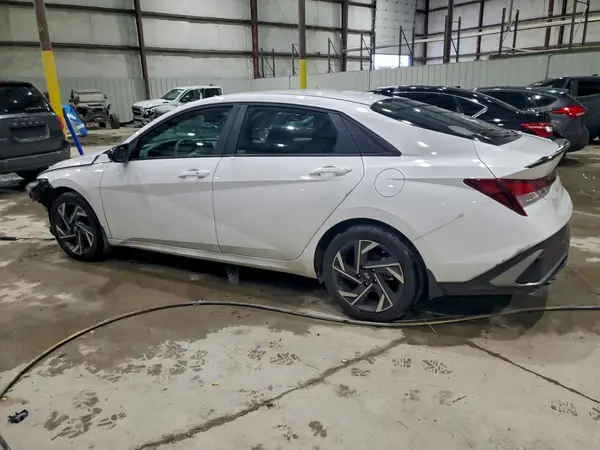KMHLM4DG3SU908854 2025 HYUNDAI ELANTRA - Image 2