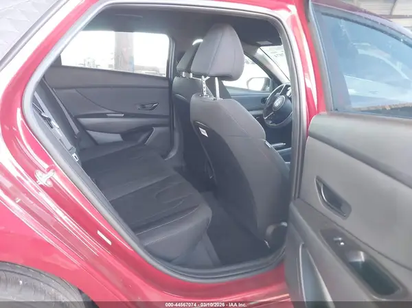 KMHLM4DG3SU909583 2025 HYUNDAI ELANTRA - Image 8