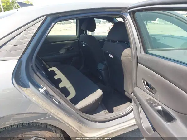 KMHLM4DG3SU920633 2025 HYUNDAI ELANTRA - Image 8