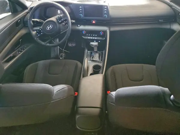KMHLM4DG3SU924018 2025 HYUNDAI ELANTRA - Image 8
