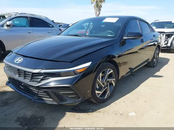 KMHLM4DG3SU925203 2025 HYUNDAI ELANTRA - Image 2