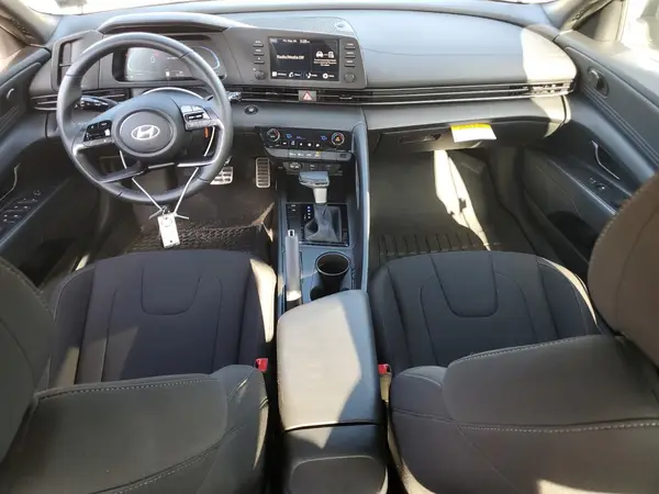 KMHLM4DG3SU925492 2025 HYUNDAI ELANTRA - Image 8