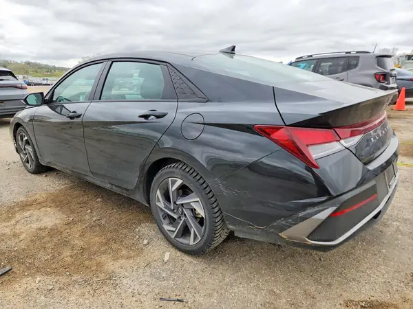 KMHLM4DG3SU926755 2025 HYUNDAI ELANTRA - Image 2