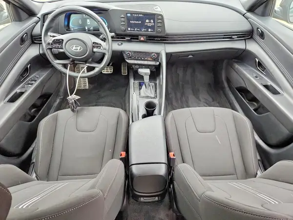 KMHLM4DG3SU926755 2025 HYUNDAI ELANTRA - Image 8
