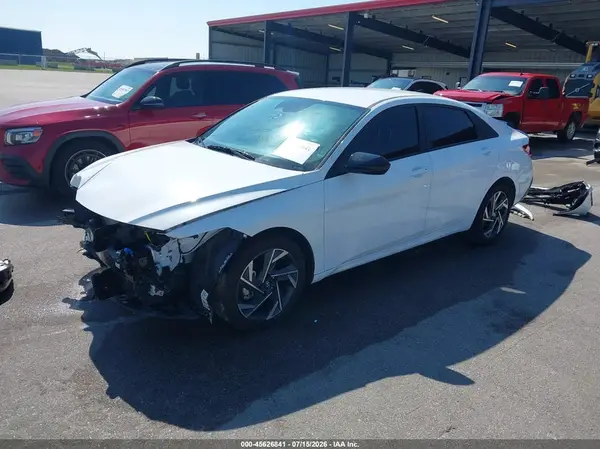 KMHLM4DG3SU927145 2025 HYUNDAI ELANTRA - Image 2