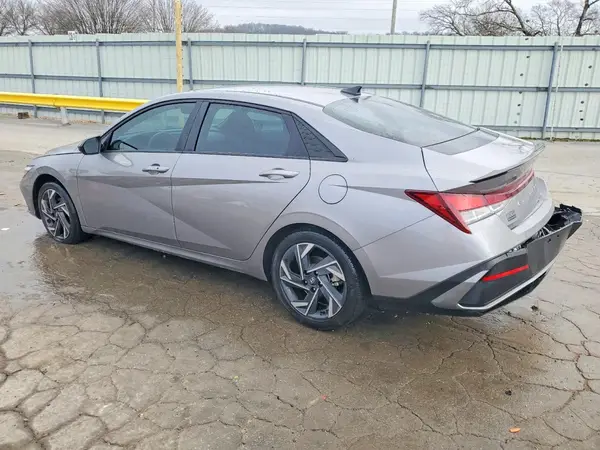 KMHLM4DG3SU929073 2025 HYUNDAI ELANTRA - Image 2