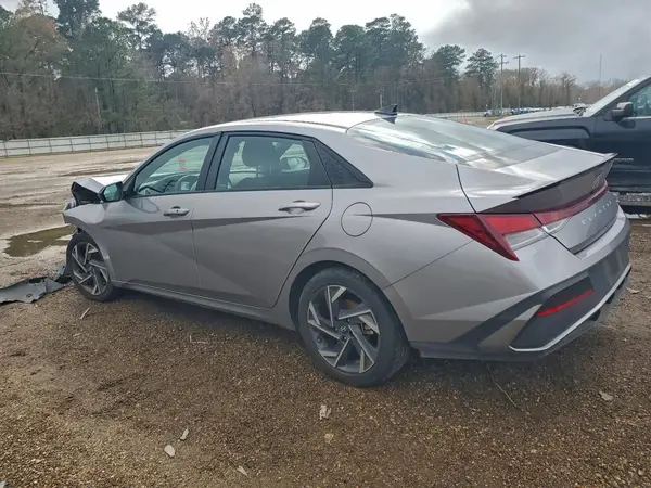 KMHLM4DG3SU931227 2025 HYUNDAI ELANTRA - Image 2