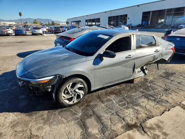 KMHLM4DG3SU934788 2025 HYUNDAI ELANTRA - Image 1