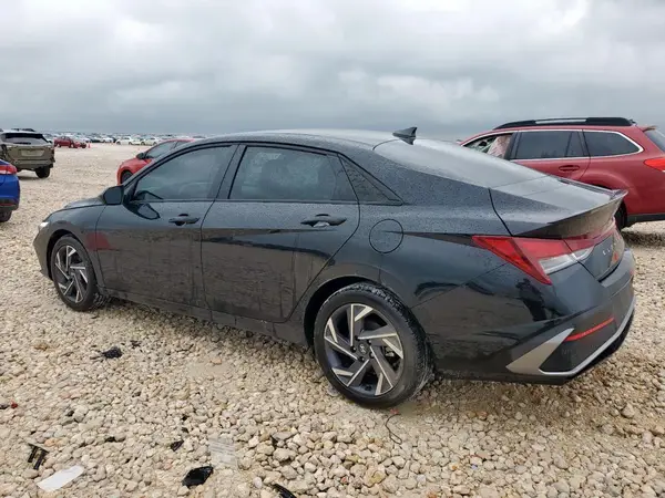 KMHLM4DG3SU937951 2025 HYUNDAI ELANTRA - Image 2