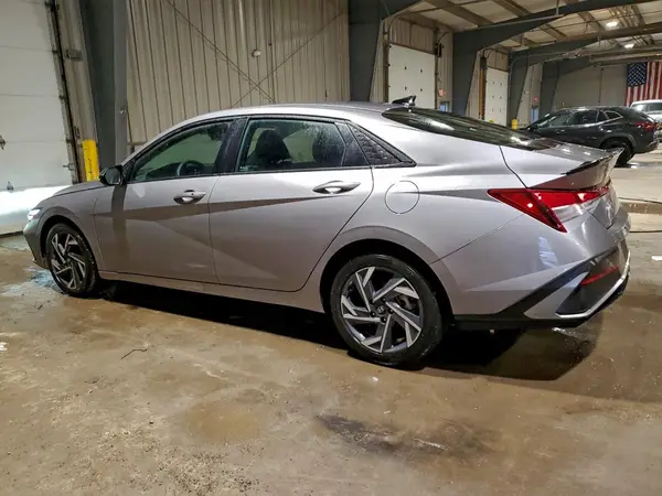 KMHLM4DG3SU953986 2025 HYUNDAI ELANTRA - Image 2