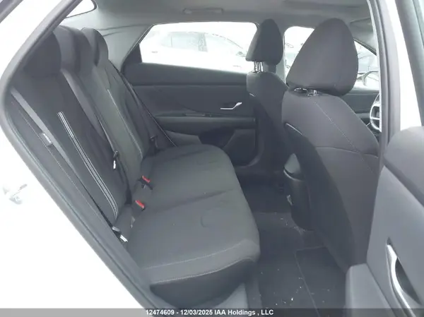 KMHLM4DG3SU954829 2025 HYUNDAI ELANTRA - Image 8