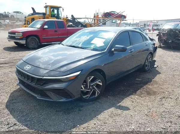 KMHLM4DG3SU958024 2025 HYUNDAI ELANTRA - Image 2