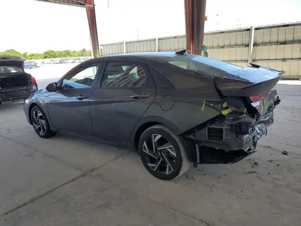 KMHLM4DG3SU960954 2025 HYUNDAI ELANTRA - Image 2