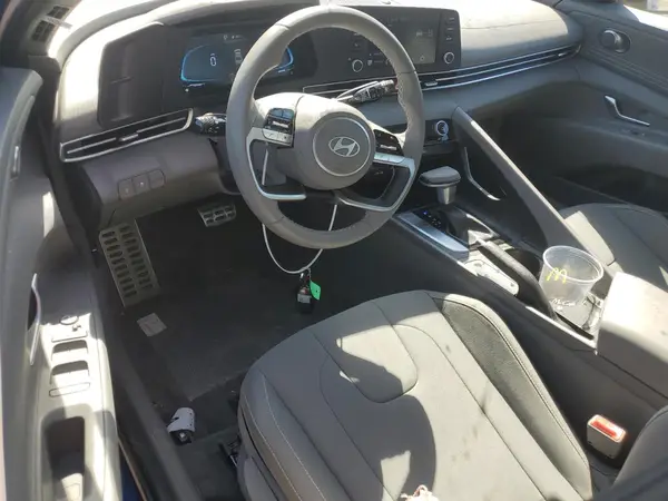 KMHLM4DG3SU963644 2025 HYUNDAI ELANTRA - Image 8