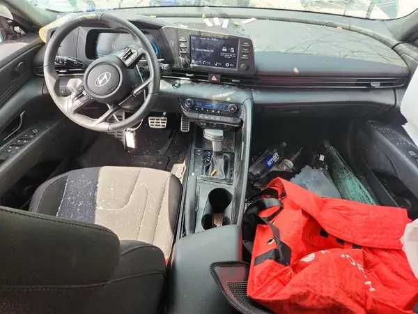 KMHLM4DG3SU966107 2025 HYUNDAI ELANTRA - Image 8