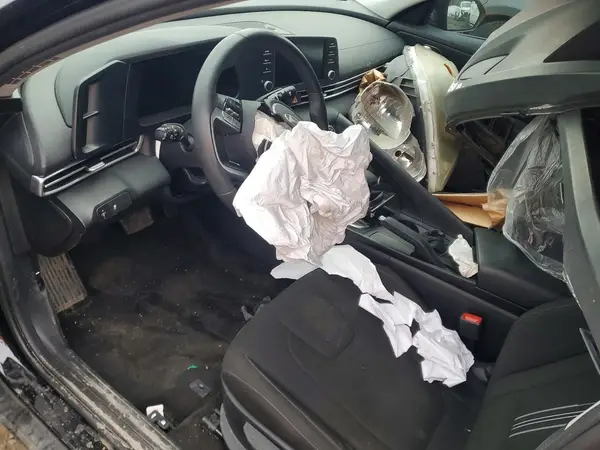 KMHLM4DG3SU967970 2025 HYUNDAI ELANTRA - Image 8