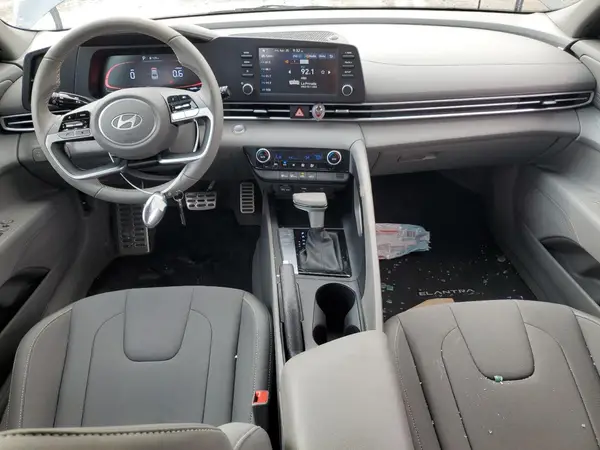 KMHLM4DG3SU972778 2025 HYUNDAI ELANTRA - Image 8