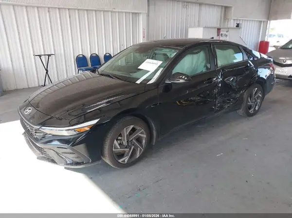 KMHLM4DG3SU973705 2025 HYUNDAI ELANTRA - Image 2