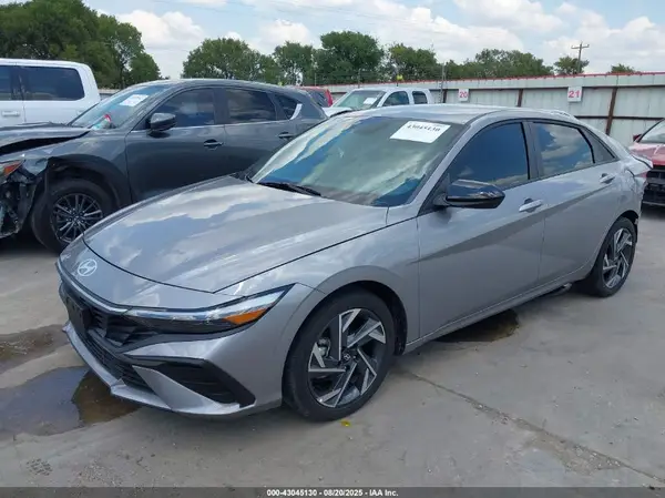 KMHLM4DG3SU976667 2025 HYUNDAI ELANTRA - Image 2