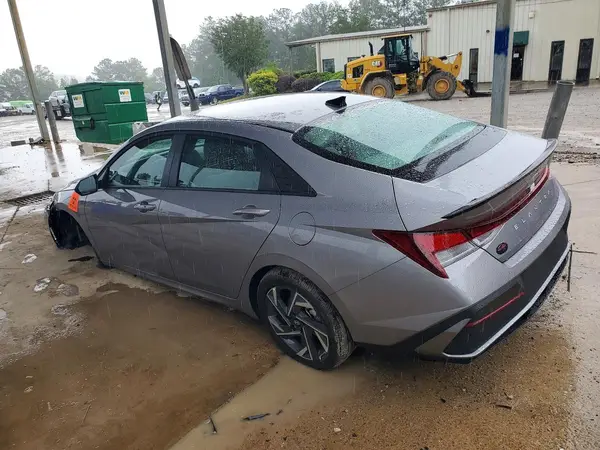 KMHLM4DG3SU980069 2025 HYUNDAI ELANTRA - Image 2