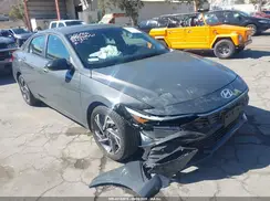 KMHLM4DG3SU984963 2025 HYUNDAI ELANTRA