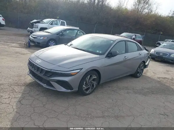 KMHLM4DG3SU988382 2025 HYUNDAI ELANTRA - Image 2