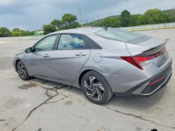KMHLM4DG3SU996692 2025 HYUNDAI ELANTRA - Image 2