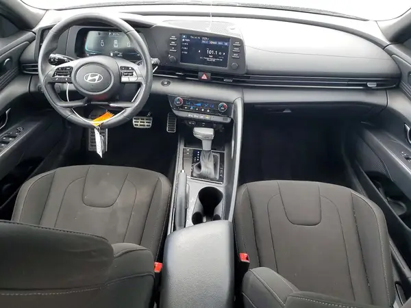 KMHLM4DG3SU996692 2025 HYUNDAI ELANTRA - Image 8