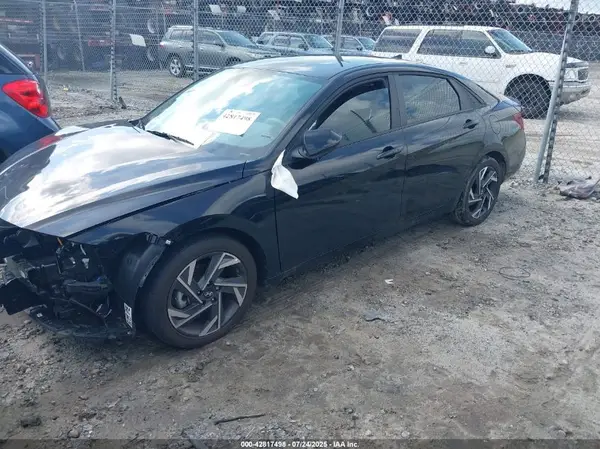 KMHLM4DG3SU998734 2025 HYUNDAI ELANTRA - Image 2