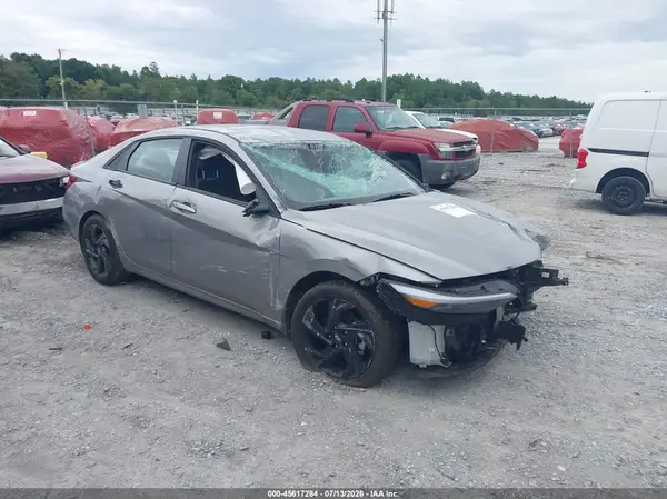 KMHLM4DG3TU103860 2026 HYUNDAI ELANTRA - Image 1