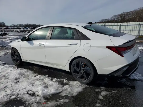 KMHLM4DG3TU122635 2026 HYUNDAI ELANTRA - Image 2