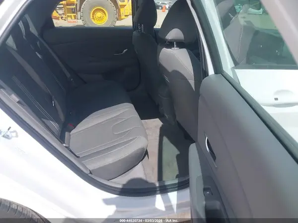 KMHLM4DG3TU125311 2026 HYUNDAI ELANTRA - Image 8
