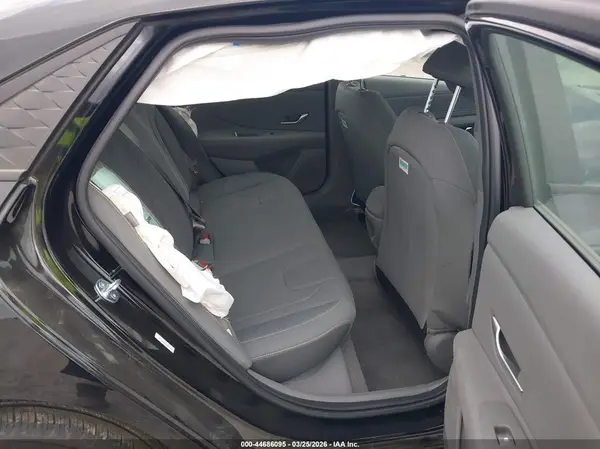 KMHLM4DG3TU142142 2026 HYUNDAI ELANTRA - Image 8
