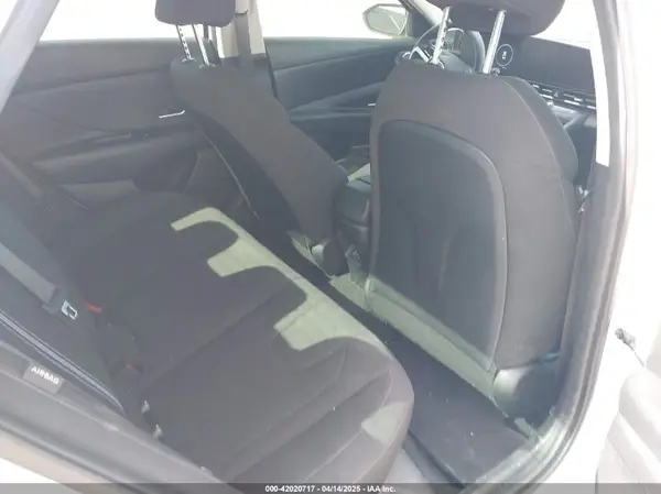 KMHLM4DG4RU642352 2024 HYUNDAI ELANTRA - Image 8