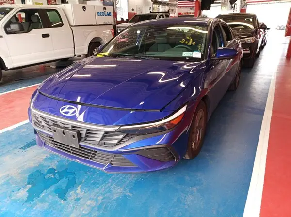 KMHLM4DG4RU648698 2024 HYUNDAI ELANTRA - Image 8