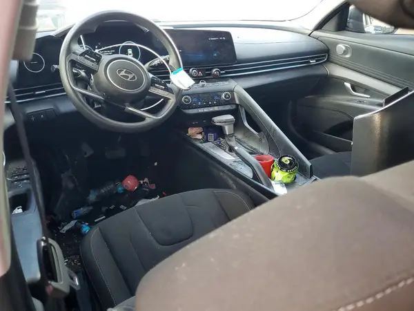 KMHLM4DG4RU656705 2024 HYUNDAI ELANTRA - Image 8