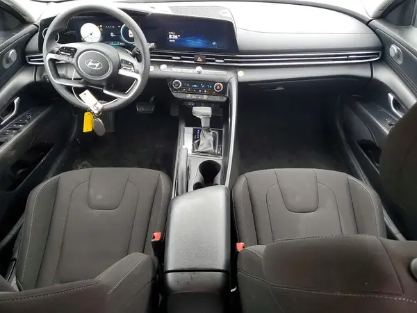 KMHLM4DG4RU661418 2024 HYUNDAI ELANTRA - Image 8